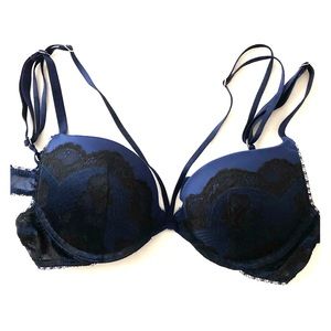 Victoria Secret Push Up Bra 34B